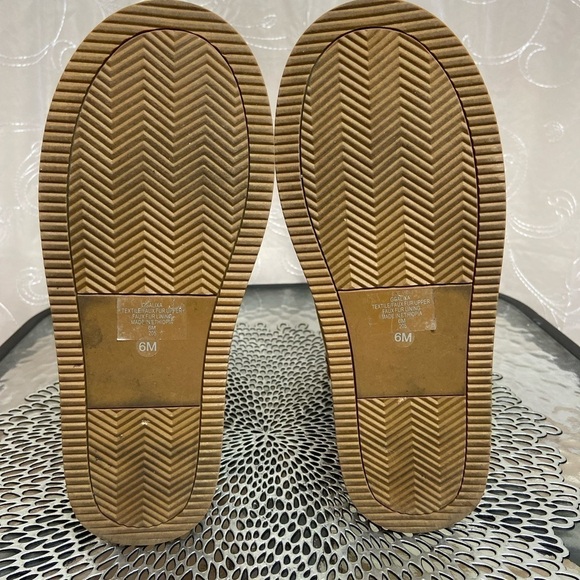 G by Guess Winter Boots Brown, 6 - Picture 6 of 13